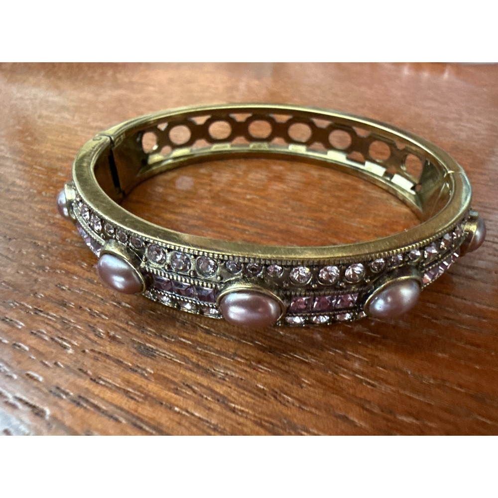 Heidi Daus‎ Mauve Faux Pearl Lavender Crystal Bronze Tone Hinged Bangle Bracelet